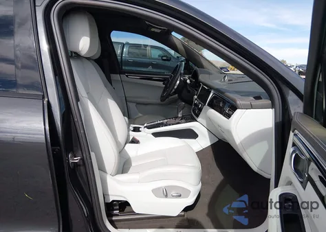 2021 Porsche Macan S from USA, damaged, VIN WP1AB2A51MLB36094